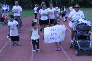 (Front Page Photo) Stomping Out Sarcoma (Picture)