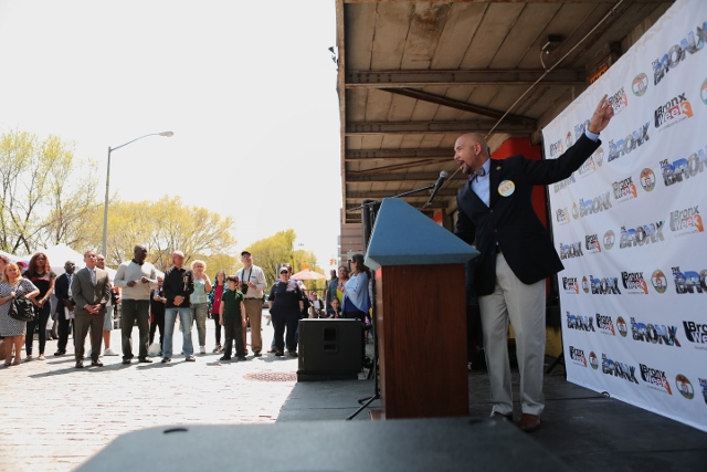 BOROUGH PRESIDENT RUBEN DIAZ JR. kicks off Bronx week at the former Bronx General Post Office. Photo courtesy Bronx Borough President's Office