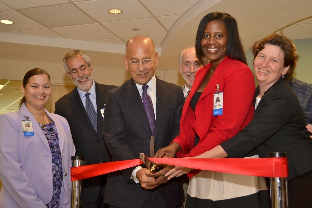 MMG Family Health Center Moves to New Facility (Standalone Picture) (640x427)