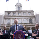 A Cramped Five-Two Needs an Annex, Says Cohen
