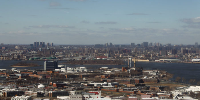 UPDATE Man Held on Rikers Island Dies