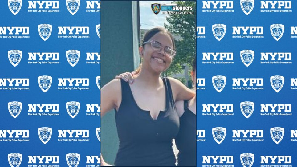 Bedford Park: Police Appeal for Help Locating 17-Year-Old Girl Reported ...