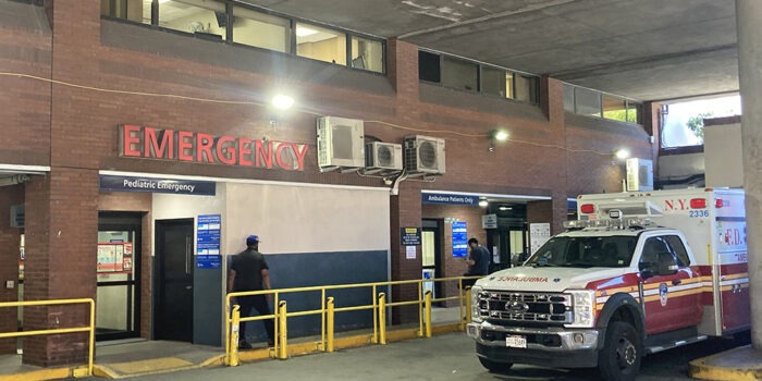 UPDATE Norwood: Emotionally Disturbed Patient Picks Up Knife inside Montefiore ER