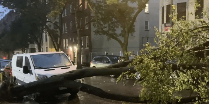 Con Edison Restoring Power to Customers Affected by Storm