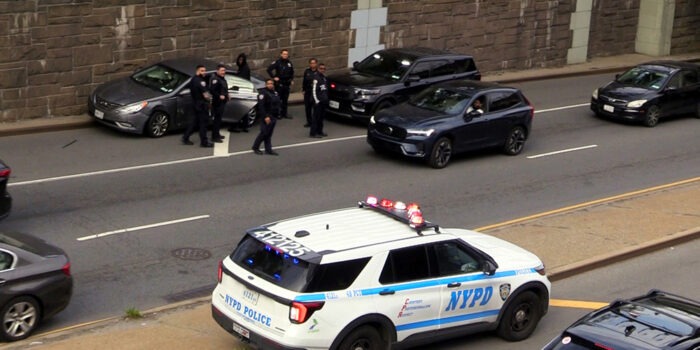 Bronx Park: Hit ‘n Run Driver Sought in Fordham Road Fender-bender