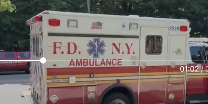 UPDATE Man Dies of Apparent Heart Attack inside Car on Jerome Ave near Woodlawn Cemetery Entrance
