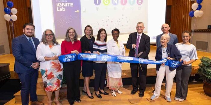 Einstein College Opens IGNITE Community Teaching Lab to Expand Access to Bronx Science Education